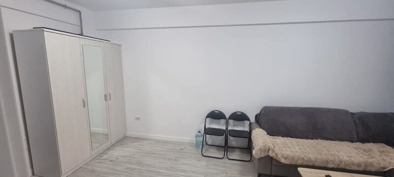 Bragadiru, str. Diamantului 180C,